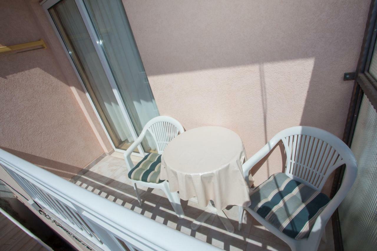 Apartman Antonio Daire Makarska Dış mekan fotoğraf